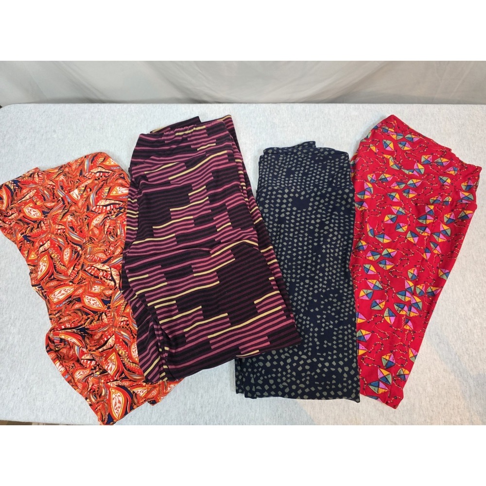 Lot Of 4 LuLaRoe Workout Pants Leggings‎ 3 Tall& Curvy , 1 One Size